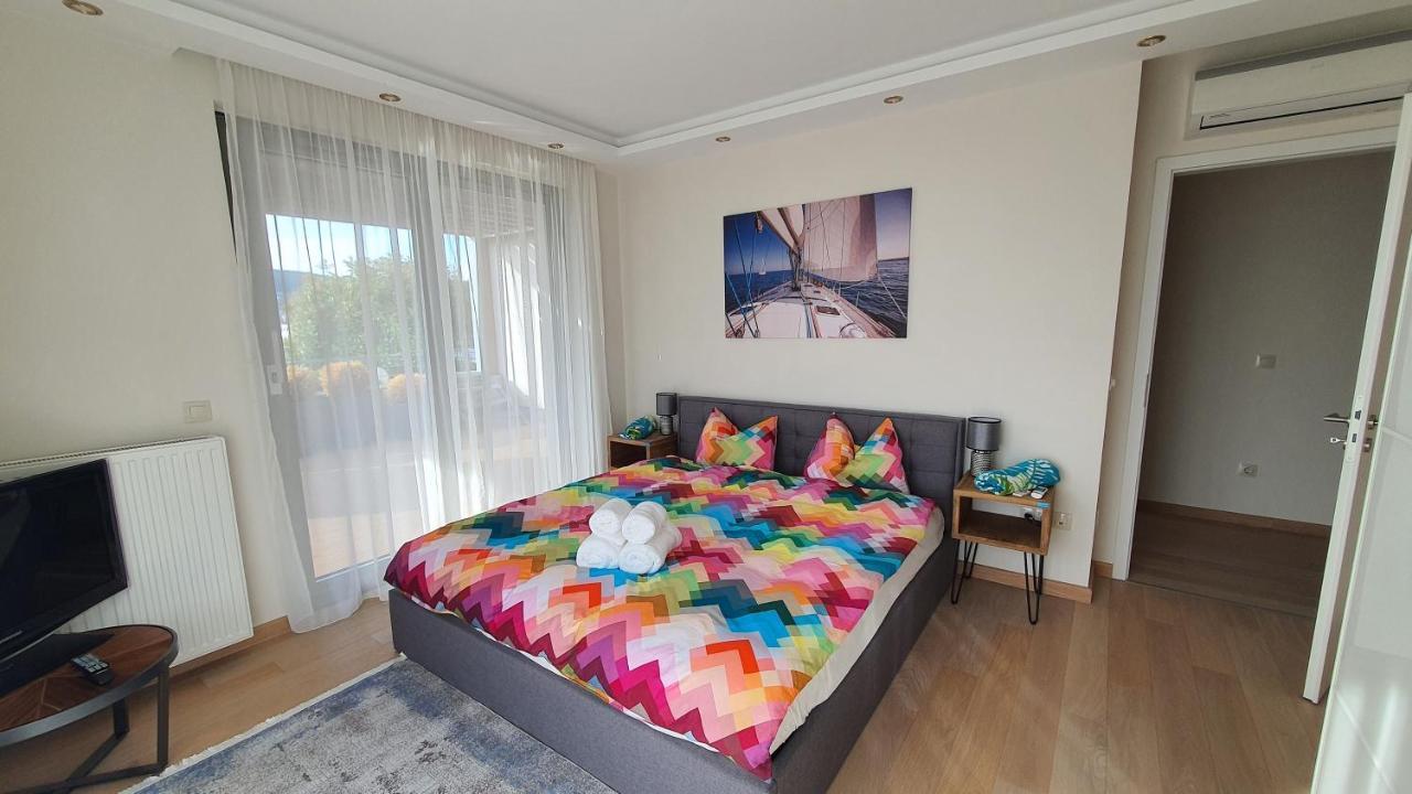 Silver Delux Apartman Balatonfured Luaran gambar