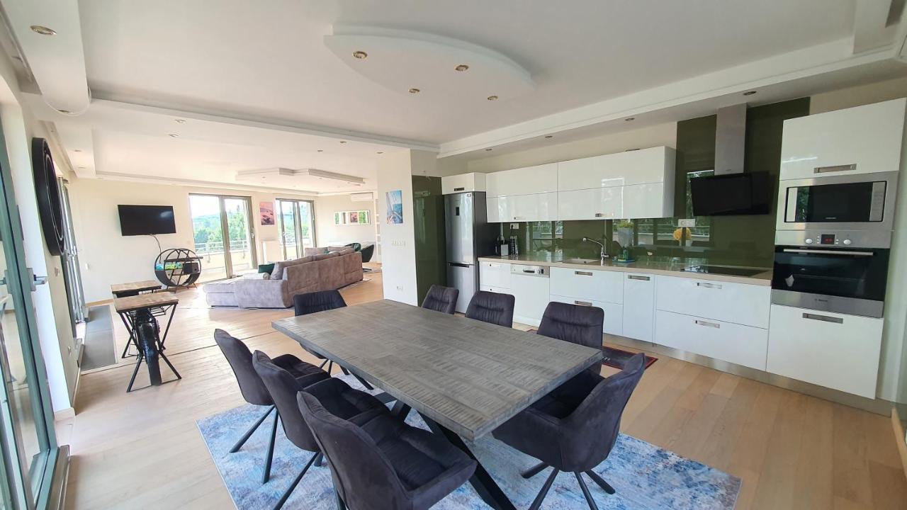 Silver Delux Apartman Balatonfured Luaran gambar