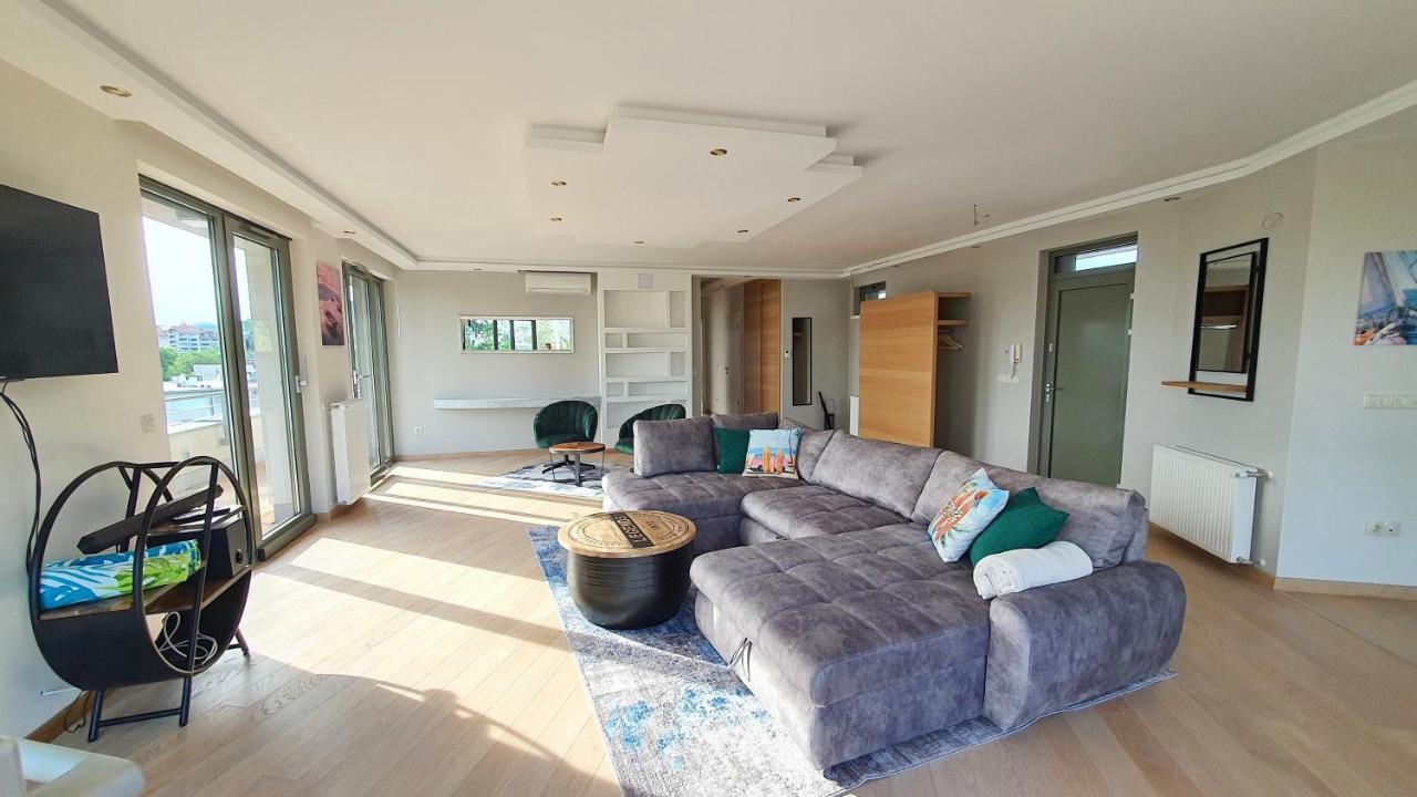 Silver Delux Apartman Balatonfured Luaran gambar