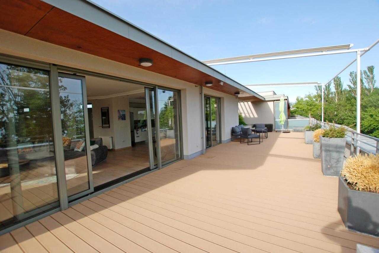 Silver Delux Apartman Balatonfured Luaran gambar