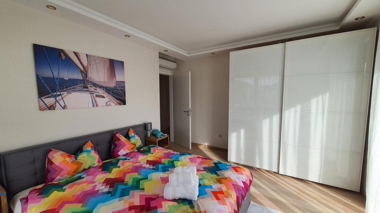 Silver Delux Apartman Balatonfured Luaran gambar