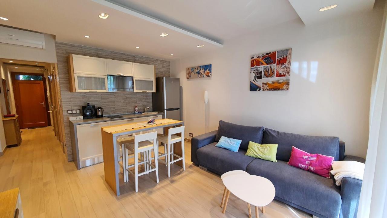 Silver Delux Apartman Balatonfured Luaran gambar