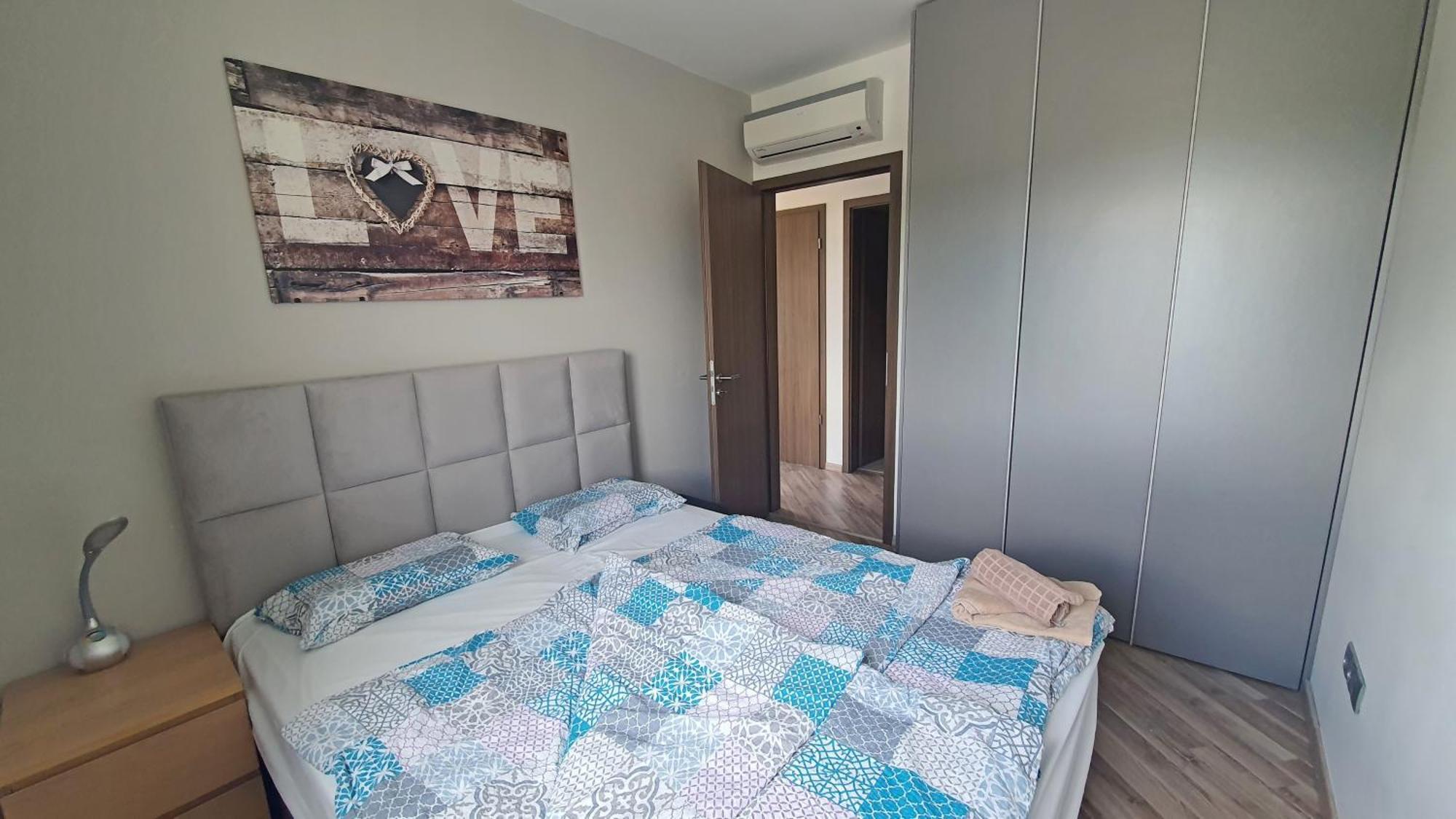 Silver Delux Apartman Balatonfured Luaran gambar