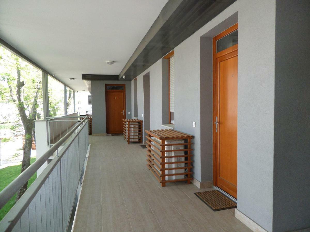 Silver Delux Apartman Balatonfured Luaran gambar