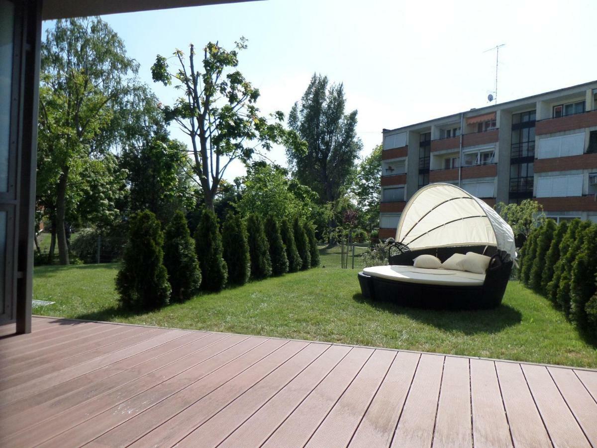 Silver Delux Apartman Balatonfured Luaran gambar
