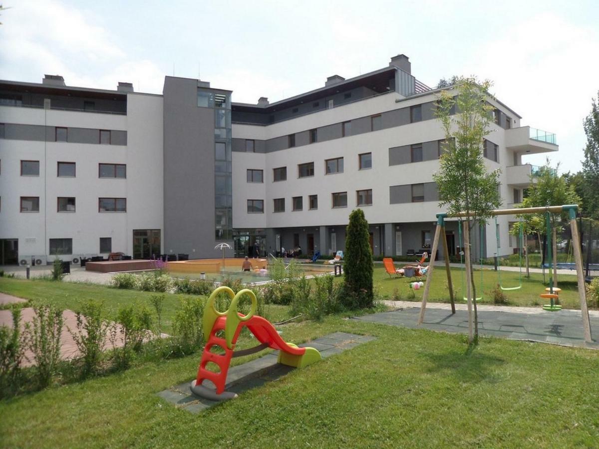Silver Delux Apartman Balatonfured Luaran gambar