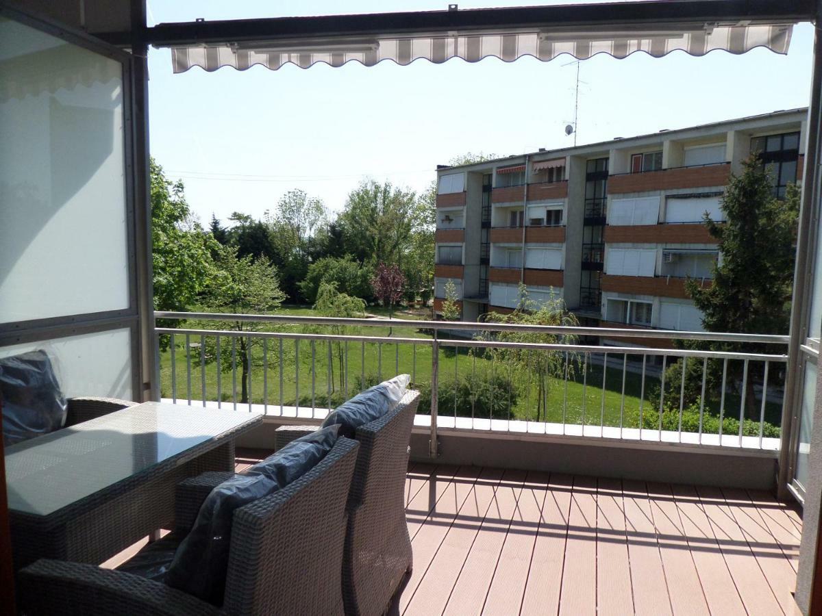 Silver Delux Apartman Balatonfured Luaran gambar